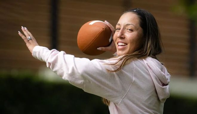 结合现代足 结合现代足